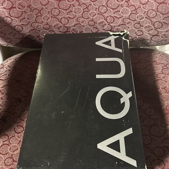 NIB Women's Chami Faux Shearling Slippers - Size 8 - beige - Picture 4 of 6